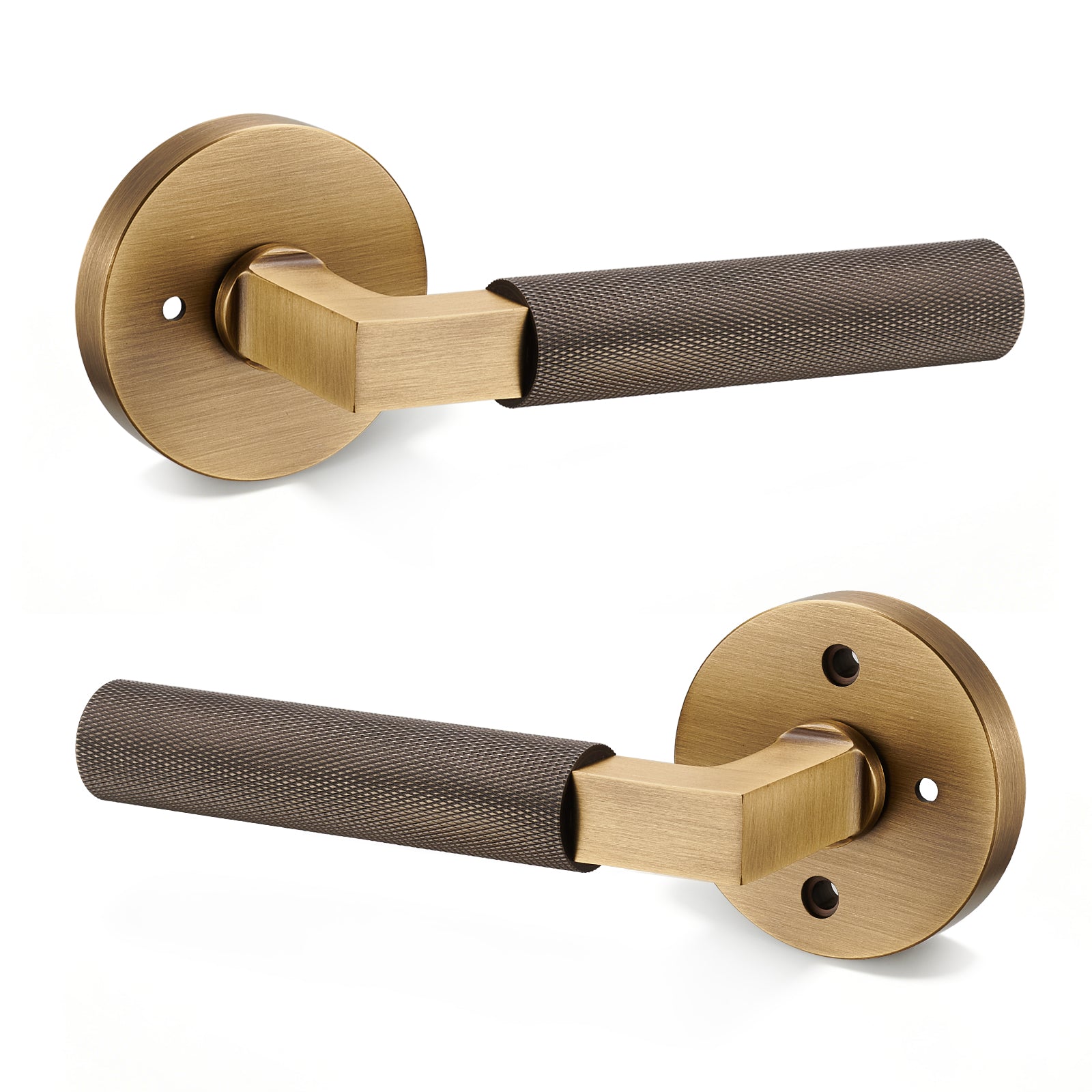 The Art of Precision Knurling | Antique Brushed Brass Diamond-Cut Linear Privacy Door Lever for Bedrooms & Bathrooms