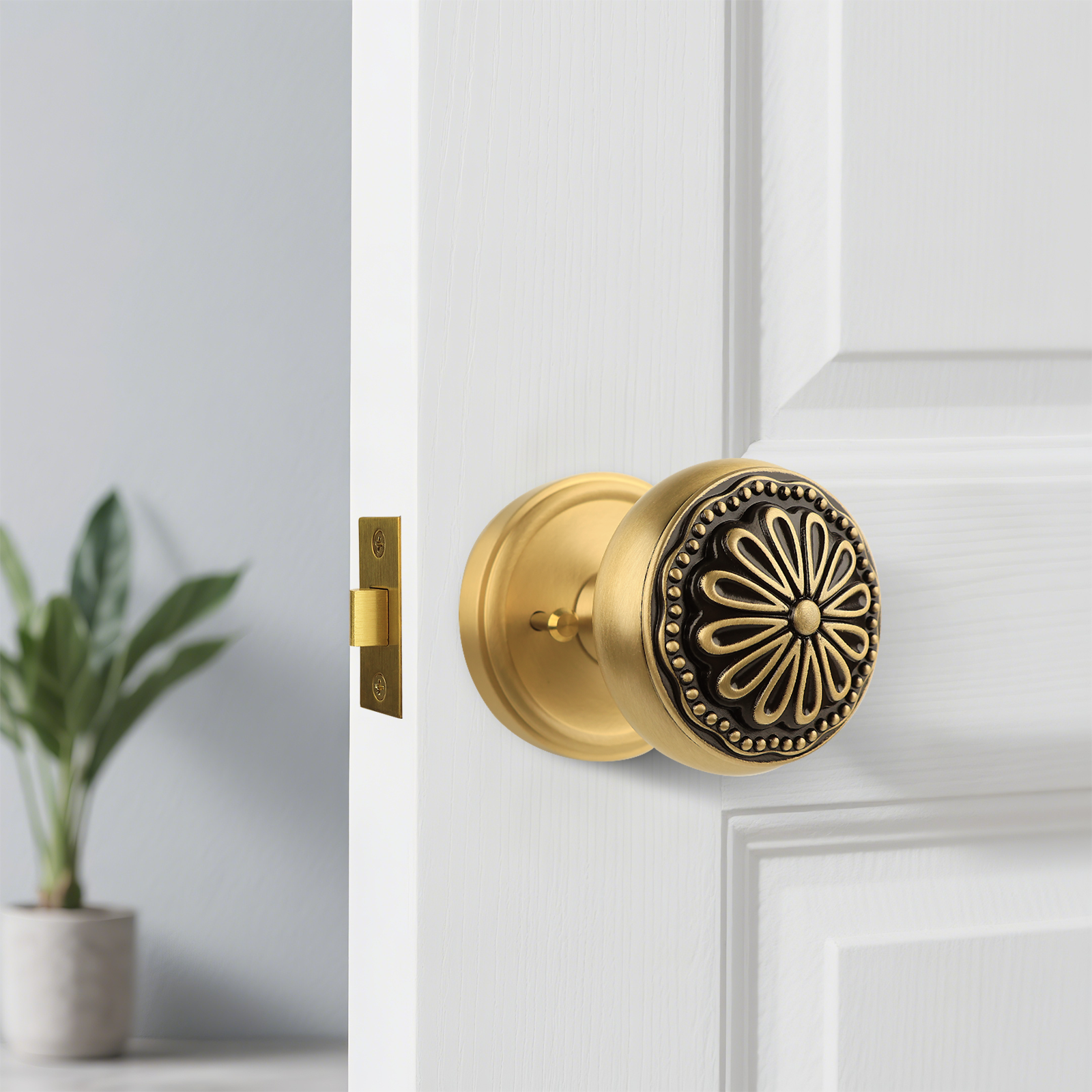Brushed Brass Floral Privacy Door Knob | Brass-on-Black Art Deco Handle for Bedroom & Bathroom